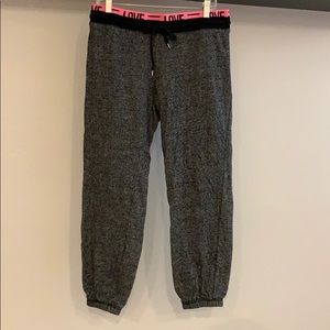 NO BOUNDARIES SIZE L CUTE LOUNGE PANTS